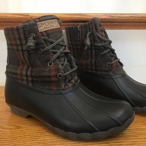 Women’s Brown Plaid Sperry Duck Boots
